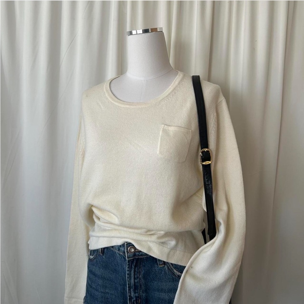 NWT Vintage 2000s GAP Wool Crewneck sweater cream XL.